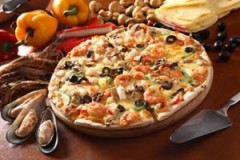 Seafood Pizza